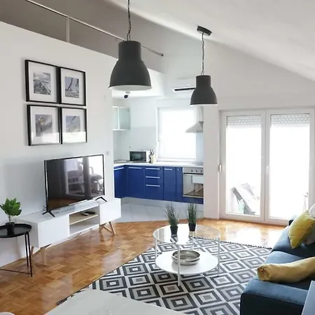 Apartman Vice Biograd Na Moru